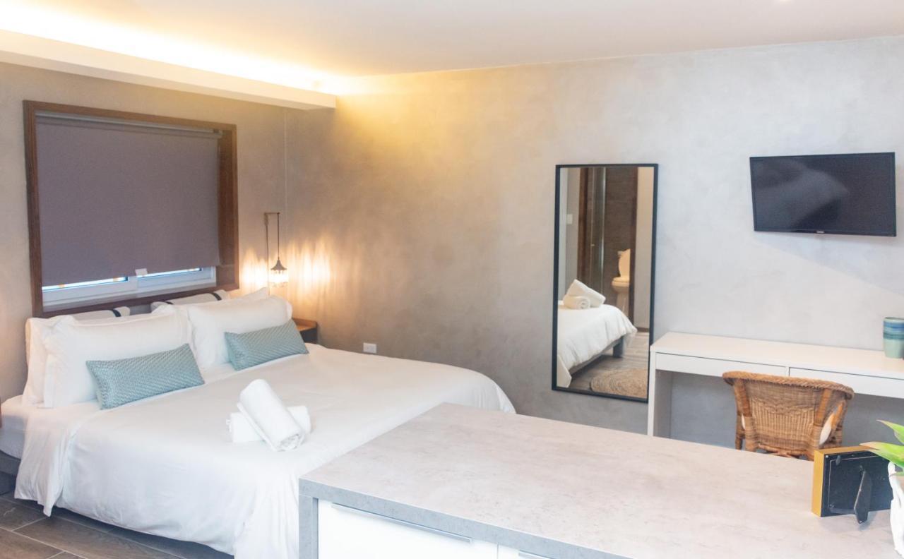 Tradewinds Apartments Simpson Bay Luaran gambar