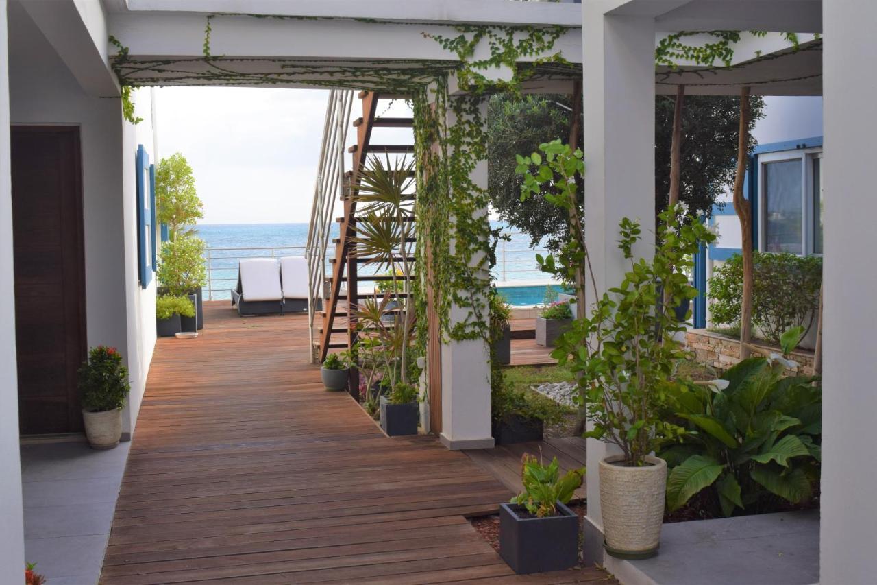Tradewinds Apartments Simpson Bay Luaran gambar